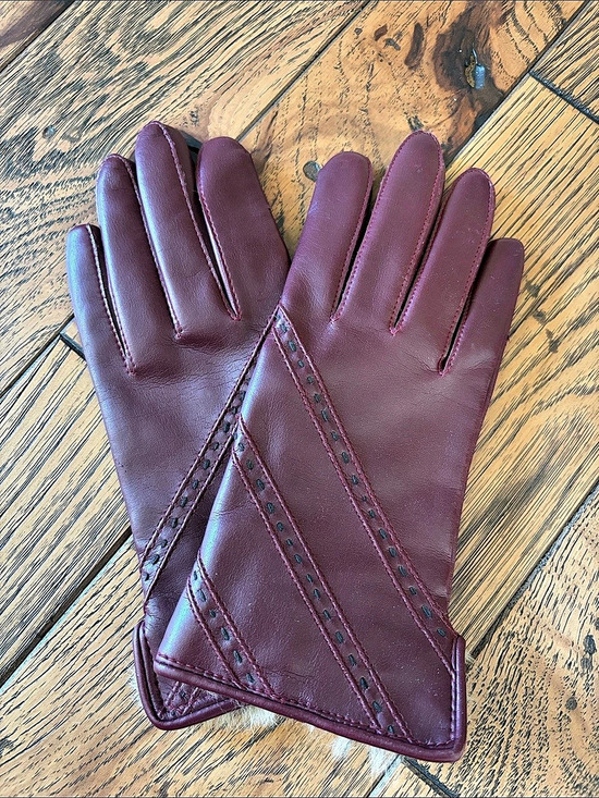 Accessories - Vintage Burgundy Driving Leather-Look 100% cotton fleece Lined Gloves with Rabbi